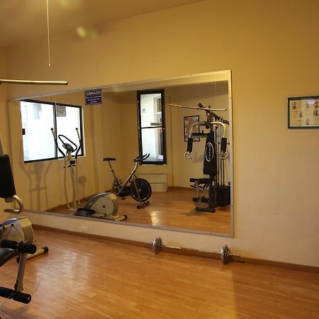American Inn Hotel & Suites Parral Esterno foto