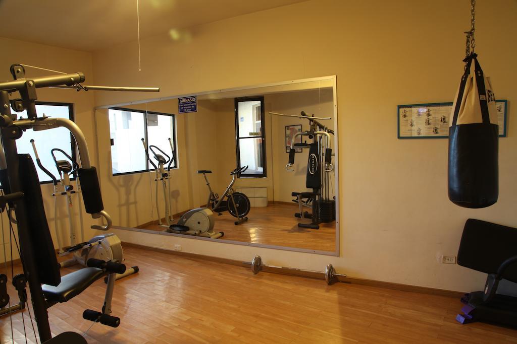 American Inn Hotel & Suites Parral Esterno foto