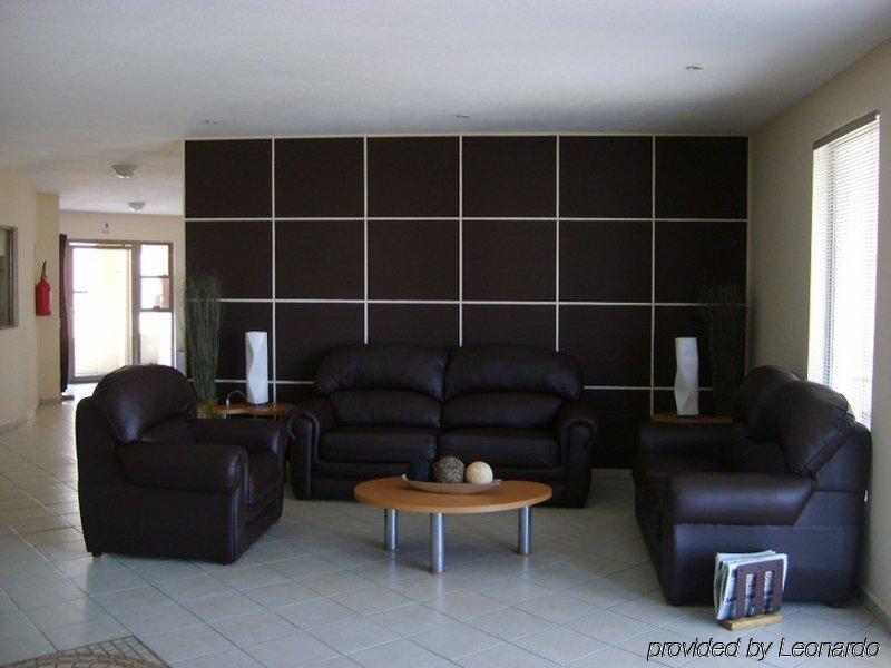 American Inn Hotel & Suites Parral Esterno foto